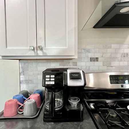 Modern Style Home Near Dt Indy & Major Attractions Ινδιανάπολη Εξωτερικό φωτογραφία