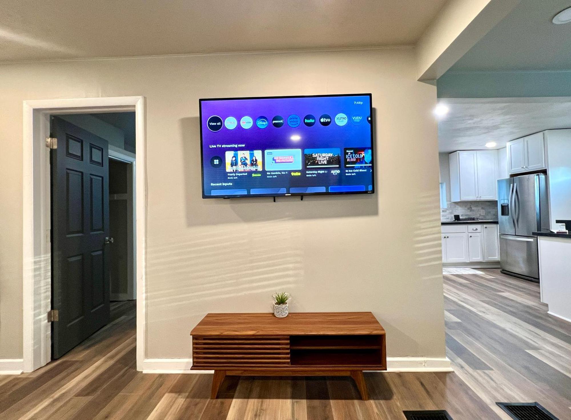 Modern Style Home Near Dt Indy & Major Attractions Ινδιανάπολη Εξωτερικό φωτογραφία