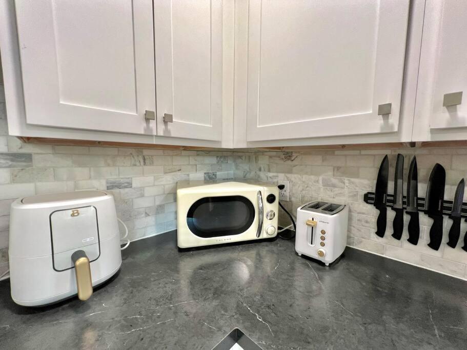 Modern Style Home Near Dt Indy & Major Attractions Ινδιανάπολη Εξωτερικό φωτογραφία